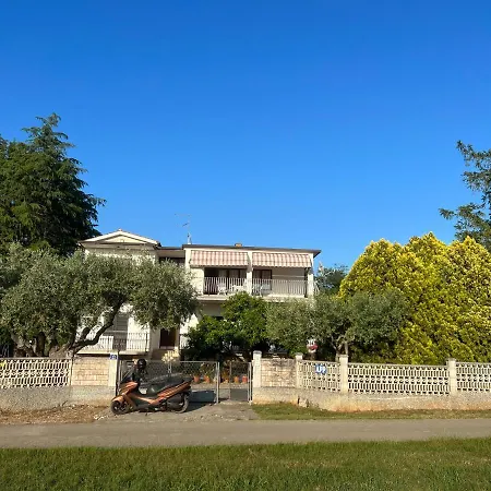 Mariza Apartment