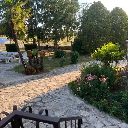 Apartment Mariza *